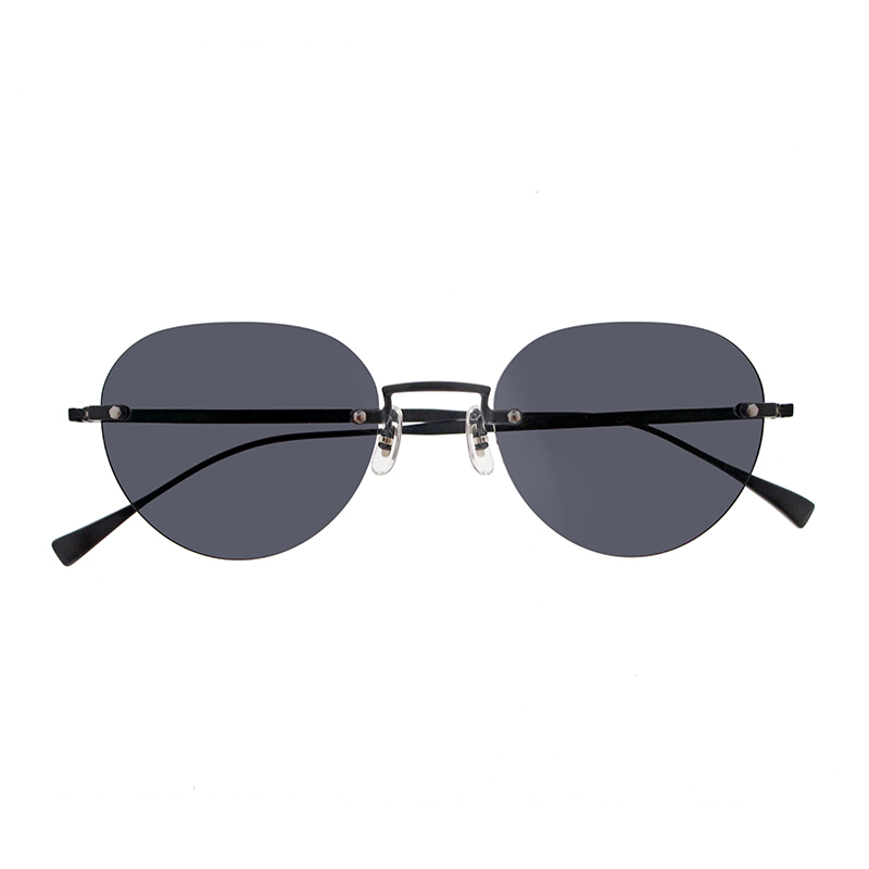 【EYEVAN】 Alvira（52） アルヴィラ52 MBK（MATTE BLACK） レンズカラー：SMOKE NYLON 52サイズ サングラス