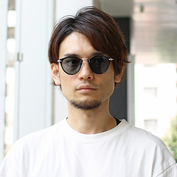 【極美品】正規品 EYEVAN E-0505 オリーブ49 偏光グレーレンズ 極美品】正規品 EYEVAN E-0505 オリーブ49 偏光グレーレンズ