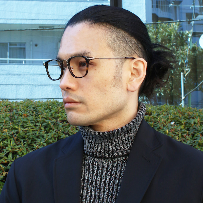 本日14時まで限定値下げ‼️TOM FORD サングラス TF5524-F 052